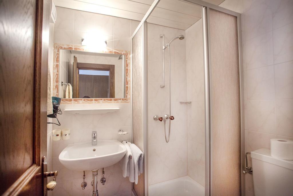 Haus Weidmannsheil Apartment Langenfeld Luaran gambar